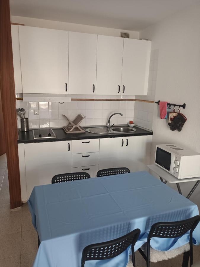 Appartamento Sorelle A&C Costa De Antigua Bagian luar foto
